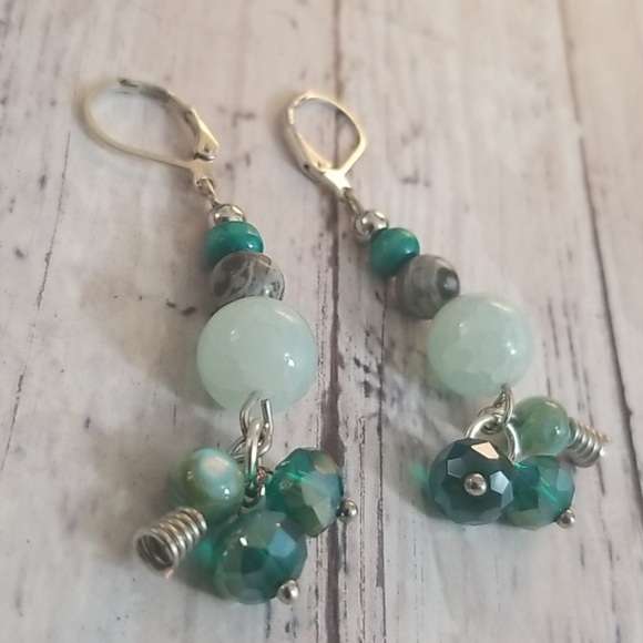 Cracked aqua, grey, green, silver beaded earrings - Picture 6 of 8